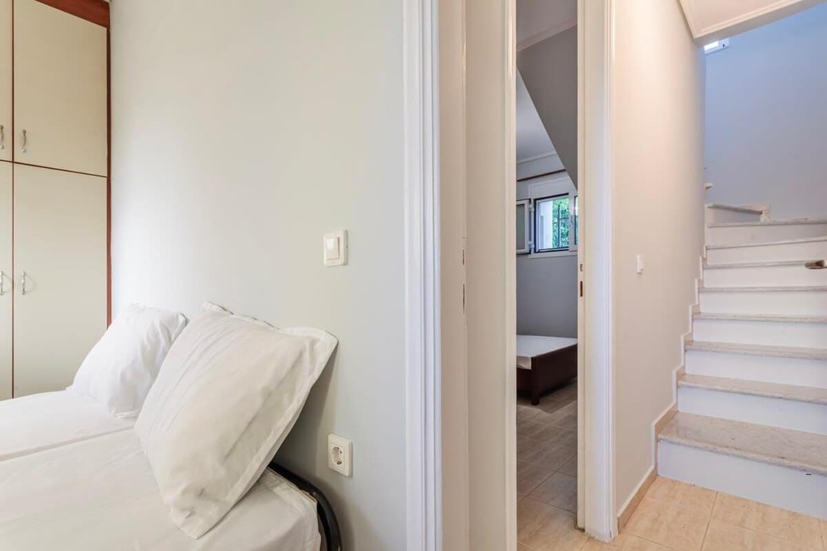 Seaview Terrace Haven-Perfect Location By The Sea Villa Kalamata Exterior foto